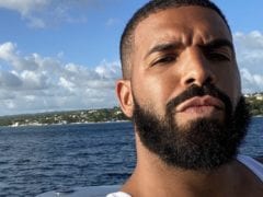 Drake's Paradise Selfies