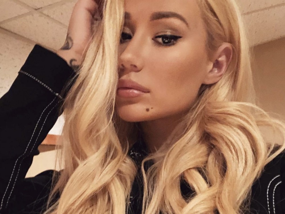 Iggy Azalea Reveals She’s Losing Weight At A Rapid Pace After Giving Birth