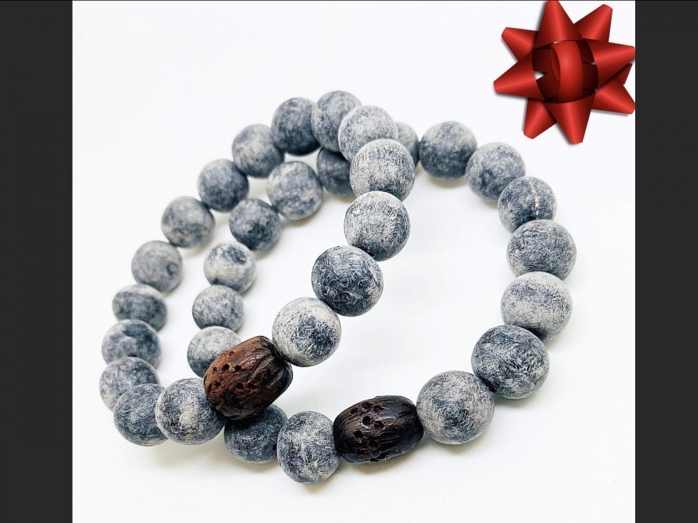 BBirdwatcher Spiritual Stones [Holiday Gift Guide 2020]