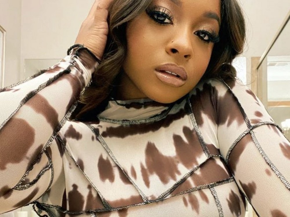 Reginae Carter Tells Women To Become The Product: “Don’t Be A Sample H*e”