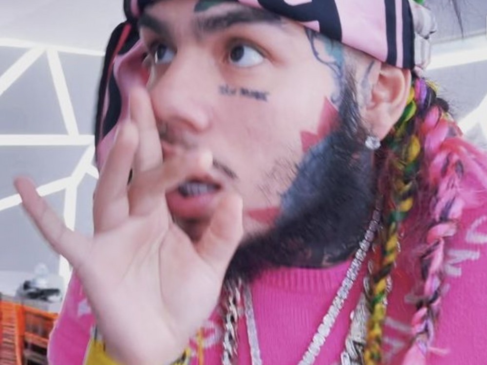 Tekashi 6ix9ine Channels Cam’ron In All-Pink + Calls Out Rappers In New Music Tease