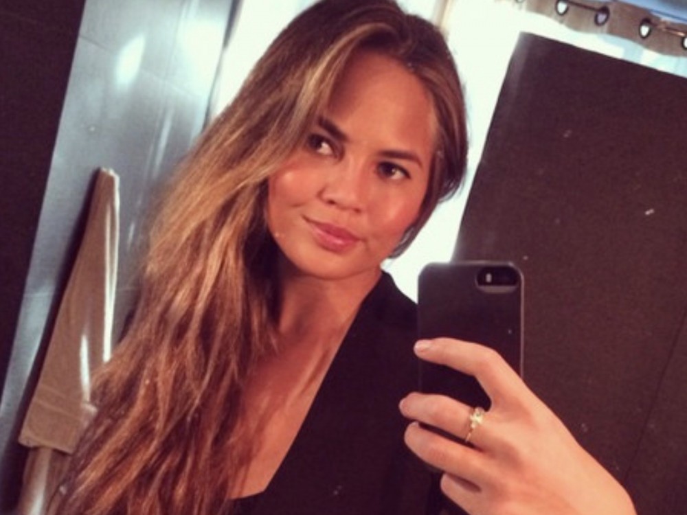 Chrissy Teigen Deletes Twitter After 10 Years Following NLE Choppa’s Own Issues