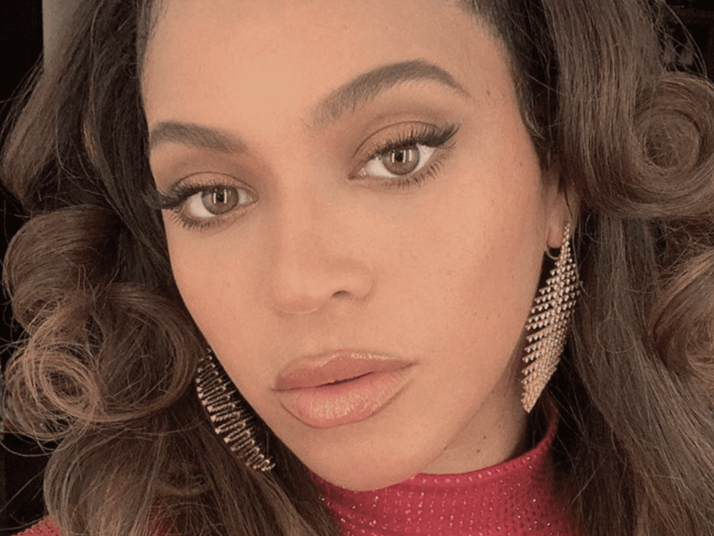 Beyoncé Robbed With $1 Million In Luxury Items Stolen