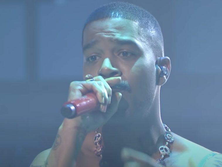 Kid-Cudi-Selling-SNL-Dress