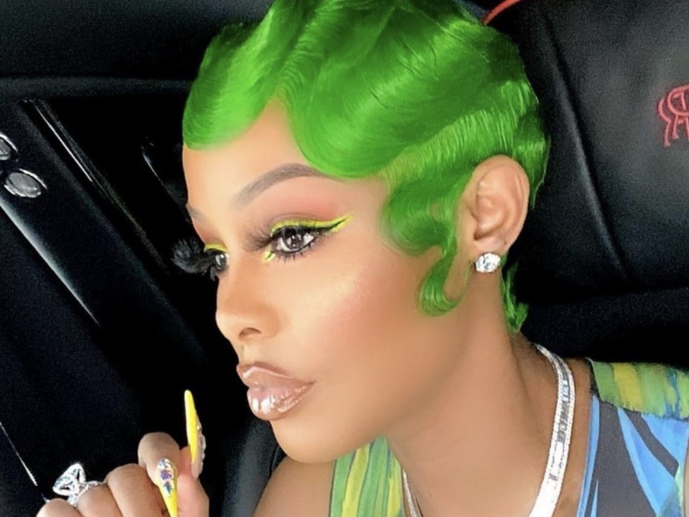 Keyshia Ka’oir’s All-Green Everything Hair Is Here To Stay