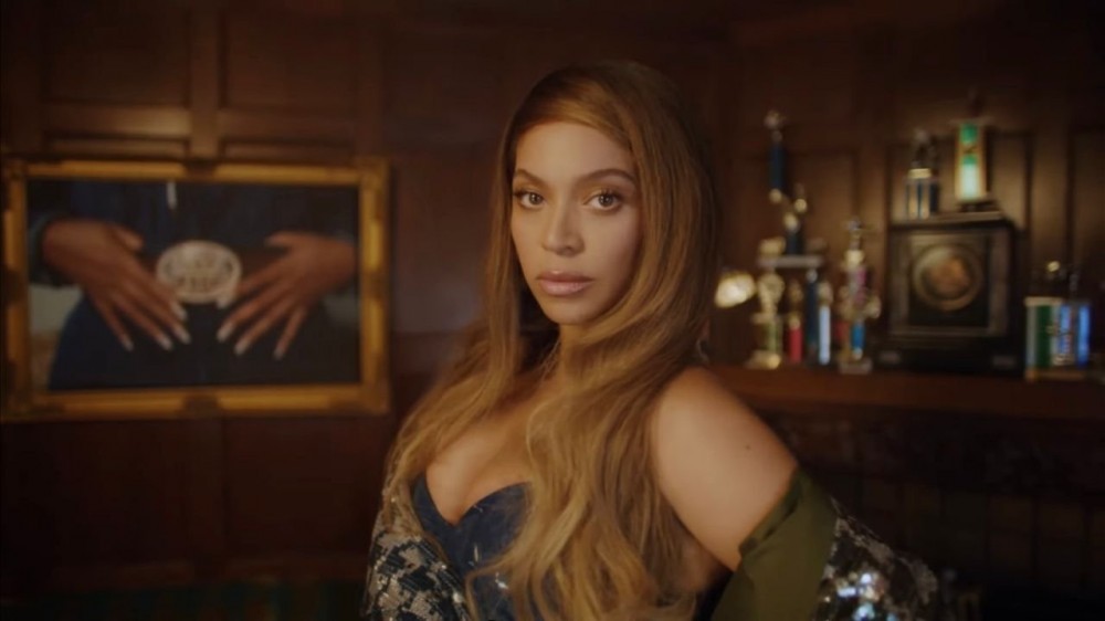 Beyonce Teases “IVYTOPIA” & Runs #Metoo Background Checks
