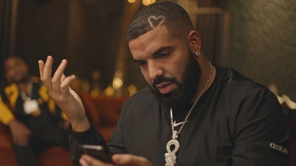 Drake Doesn’t “See Eye-To-Eye” With Music Reviewer +  Four Artists The Certified Lover Boy Has Beefed With 