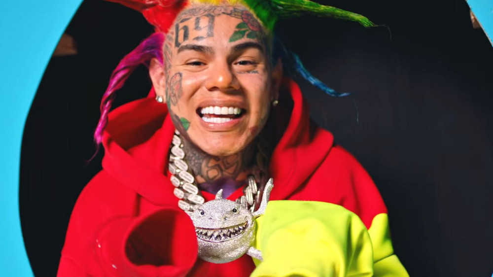 Tekashi69 Gets Sued By Fashion Nova For Not Following Up On 2018 Payment Agreement