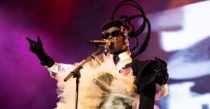 Ms. Lauryn Hill defends being late to her shows
