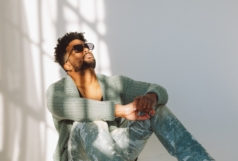 Shaun Royal Revives the Heart of '90s R&B with His New Single "Coast in Romance"