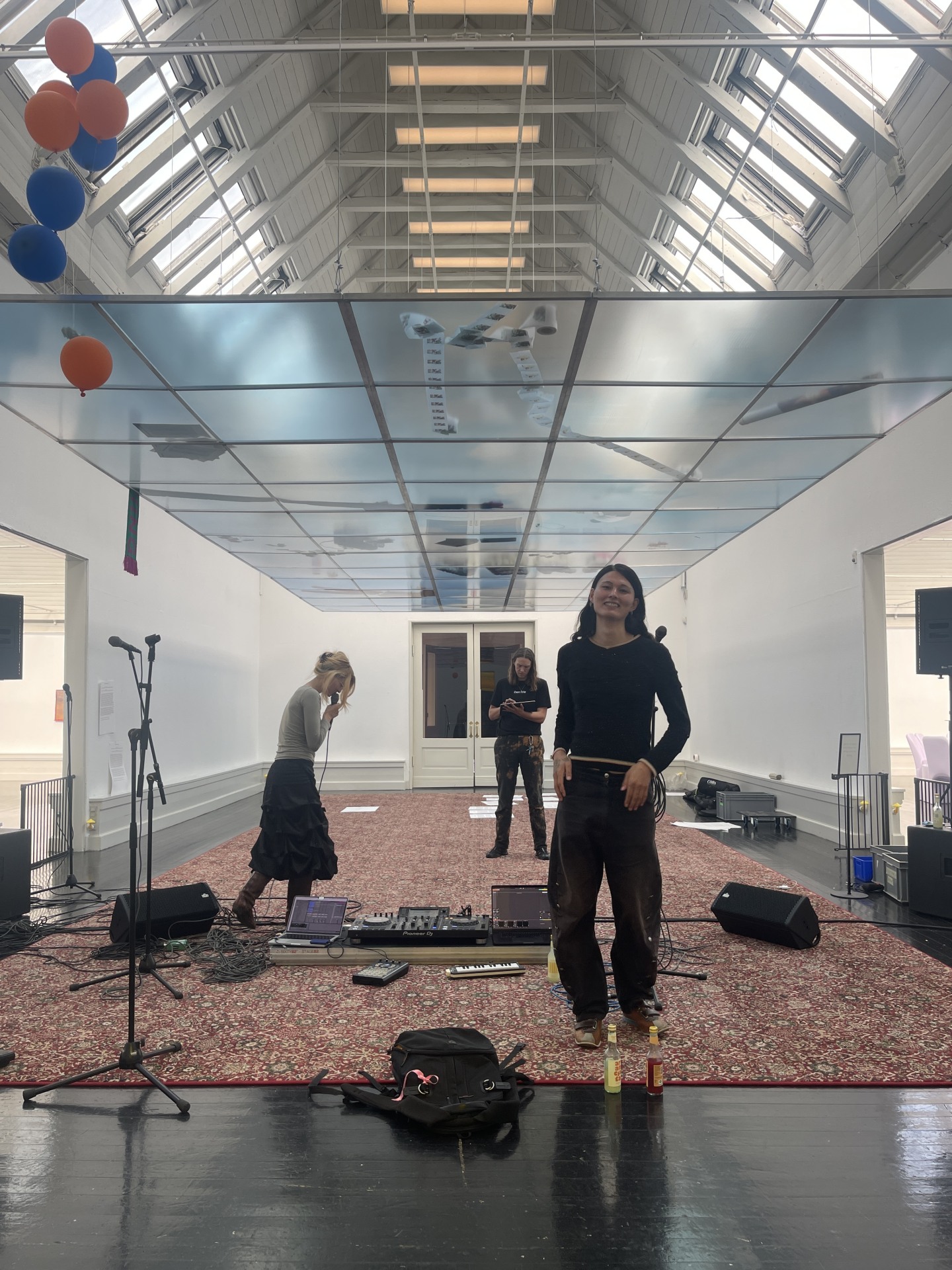 haloplus+ bring romance to the Copenhagen music scene