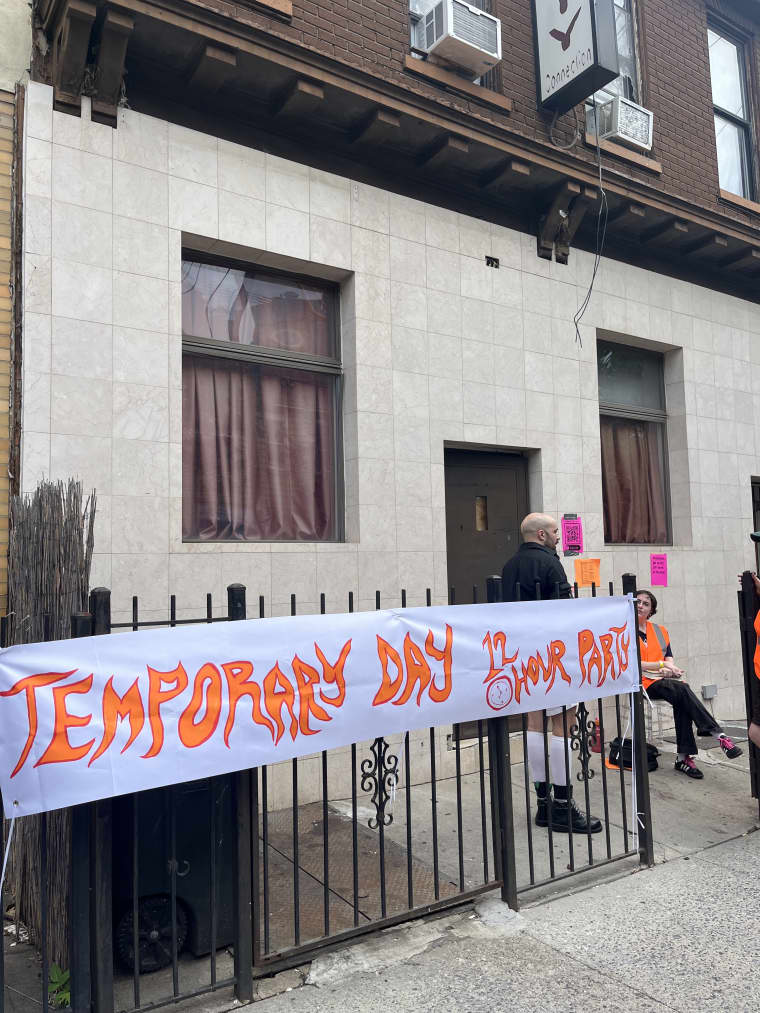 How to throw a perfect show